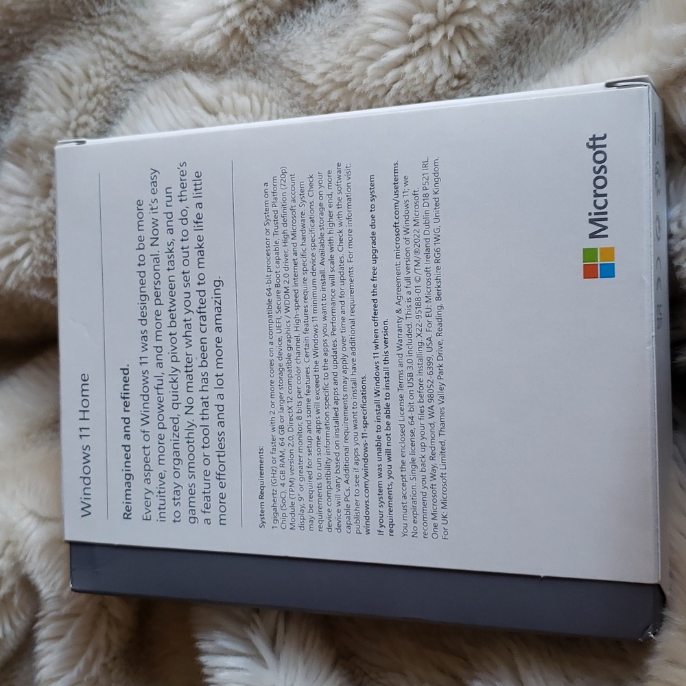 Windows 11-Home - Picture 2 of 3